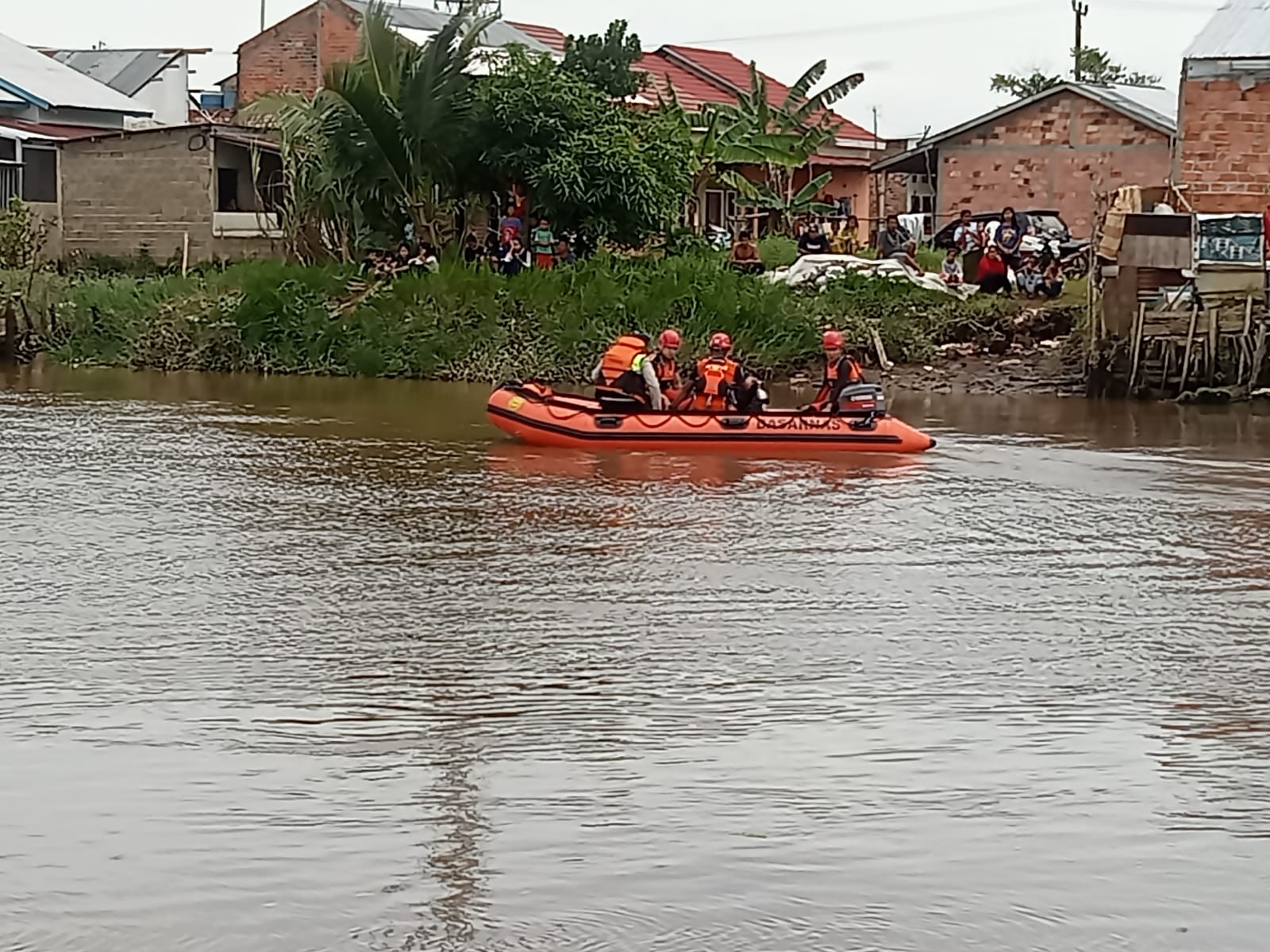 Basarnas Palembang Cari Bocah Tenggelam Di Sungai Borang Krsumsel