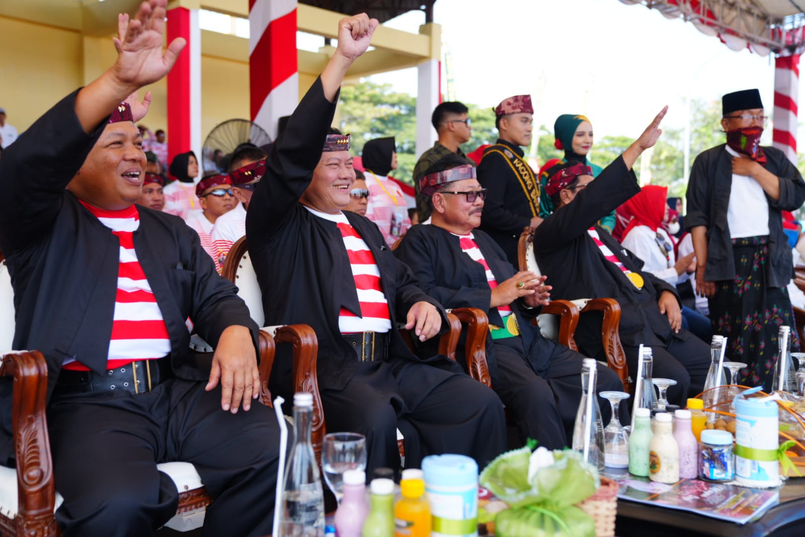 Lomba Karapan Sapi Panglima TNI Cup