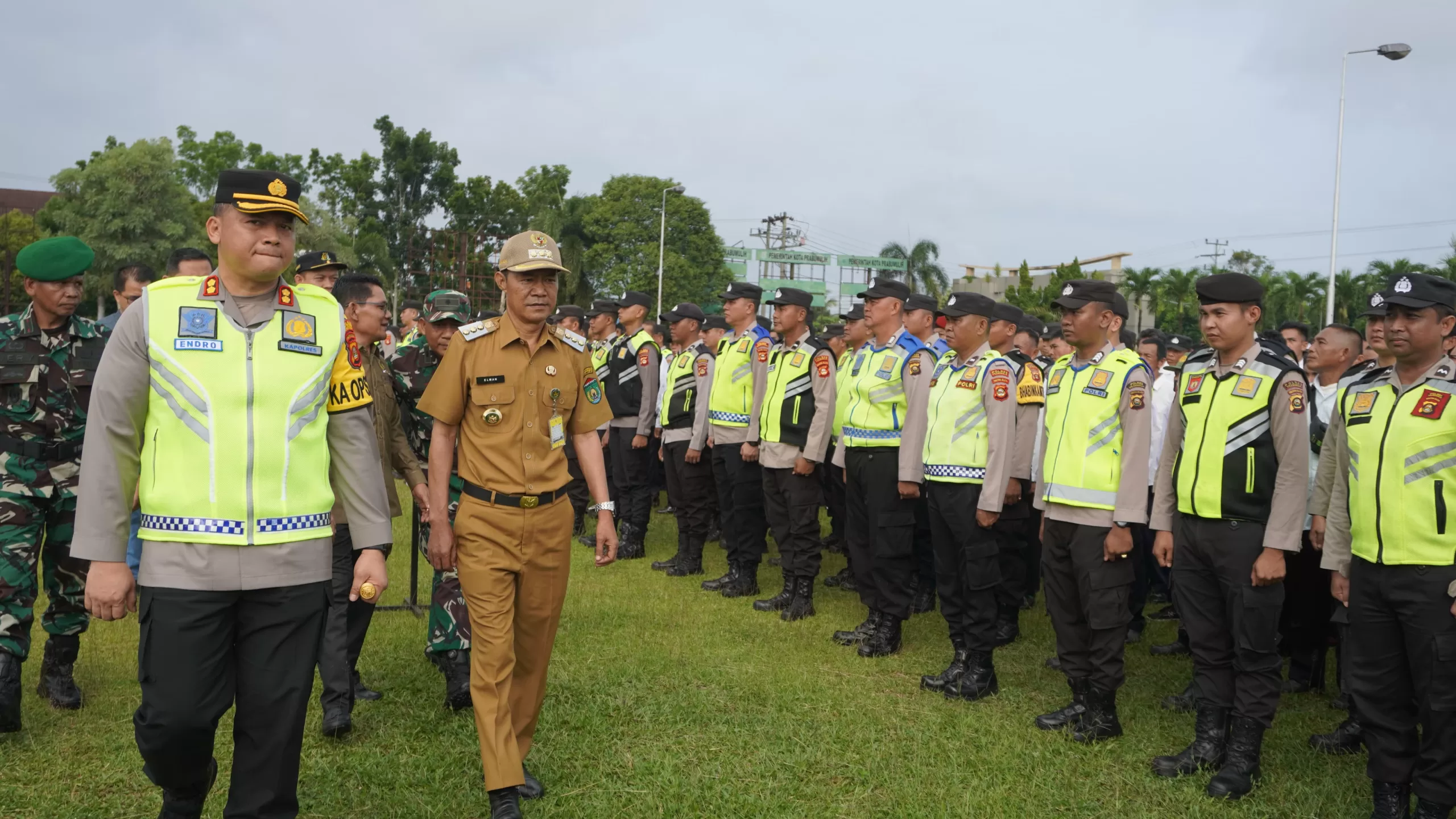 Polres Prabumulih Gelar Apel Pengamanan Suara Di TPS Pemilu 2024 ...