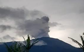 40 Pendaki Berada Di Gunung Marapi Sumbar Saat Erupsi - Krsumsel